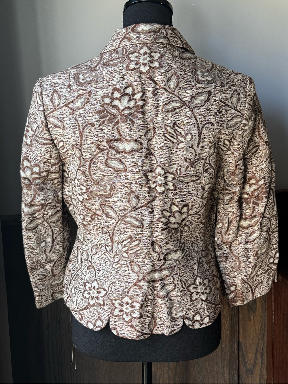 Nine West Women's linen blend Floral Textured Brown & Cream Blazer 4 NWT - Picture 4 of 10